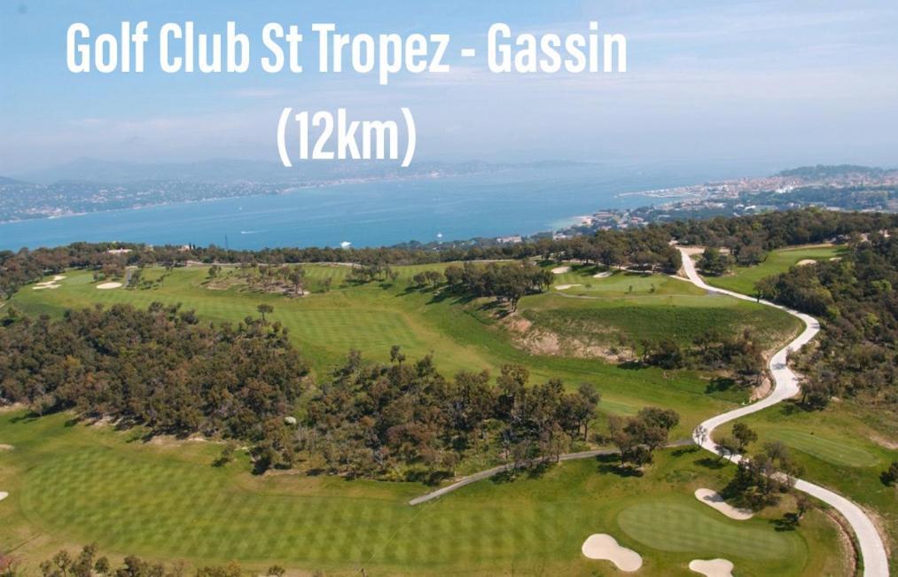 Charmant Appartement Village Restanques De Saint Tropez Grimaud Exterior photo